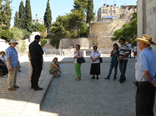 Reading the Gospel at Bethesda Pools (rw)