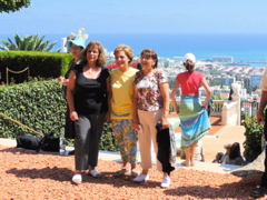 Alma, Suad, Widad at the Baha'i Shrine of the Bab, with Haifa below and beyond (rw)